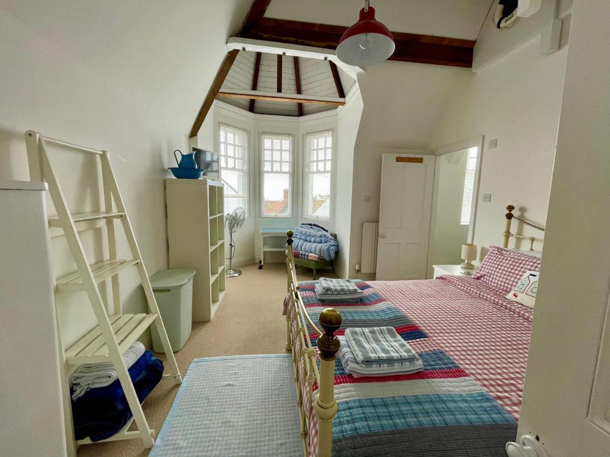 Appartamento Lyme Regis Renovated Period Seaside Flat Esterno foto
